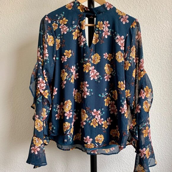 LILY WHITE Green Floral High-Neck Long Sleeve Shirt XL NWT - Picture 2 of 9